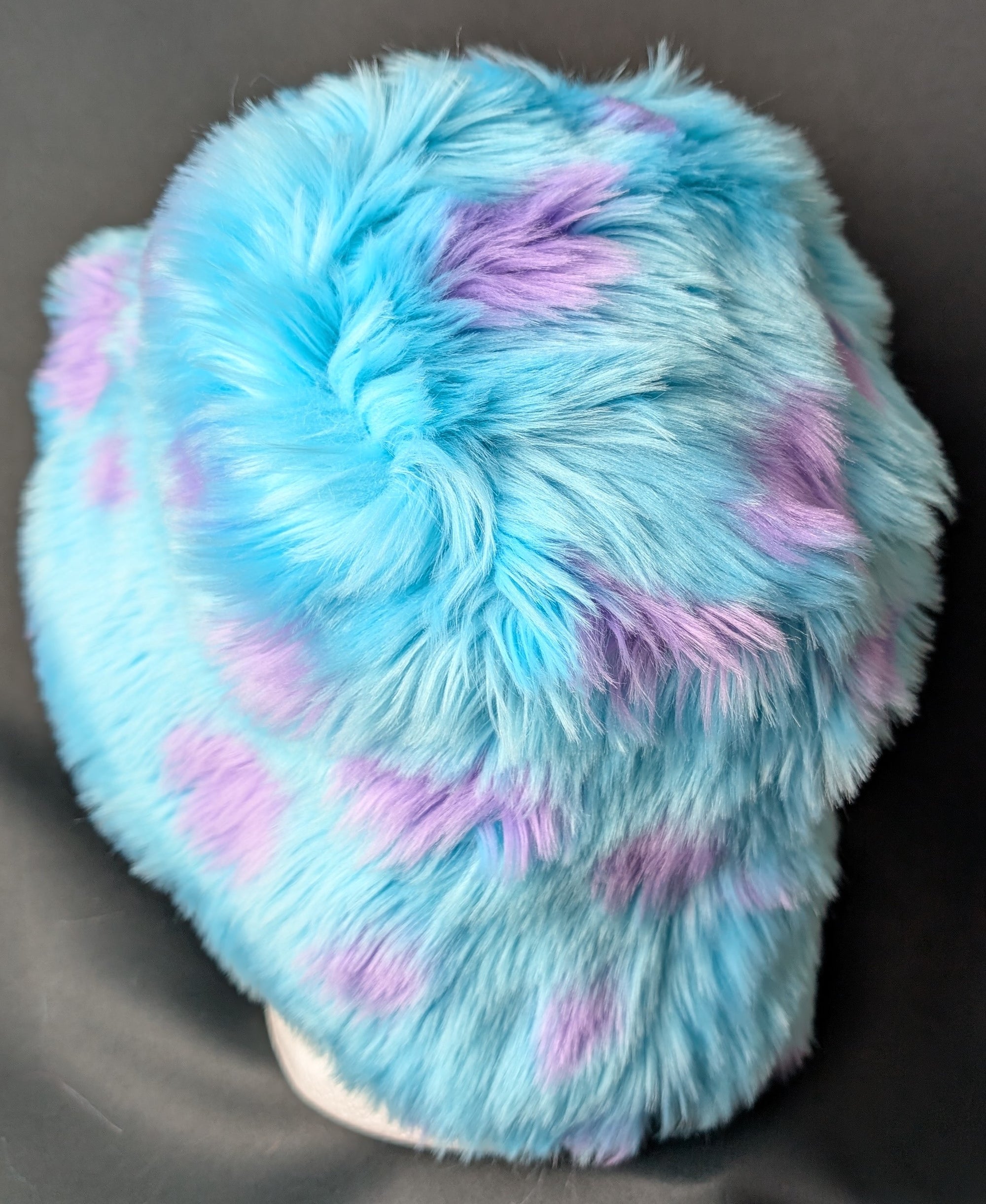 Sully Large
