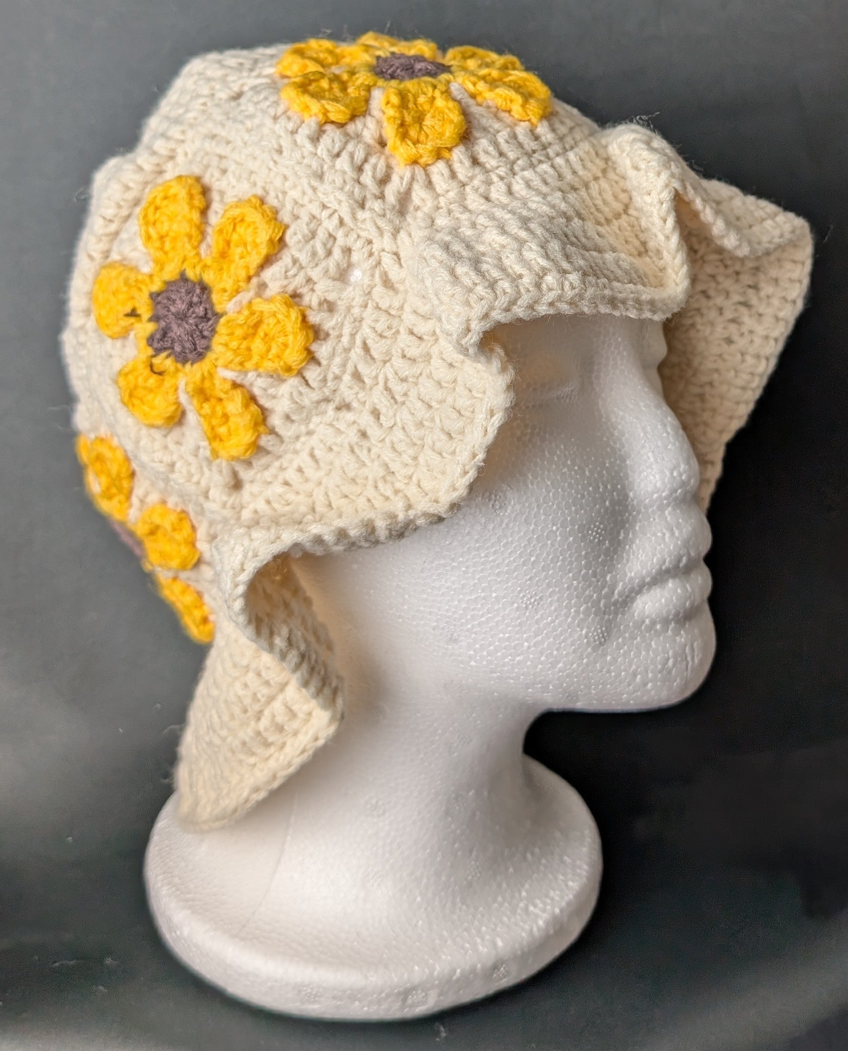 Beige Flower