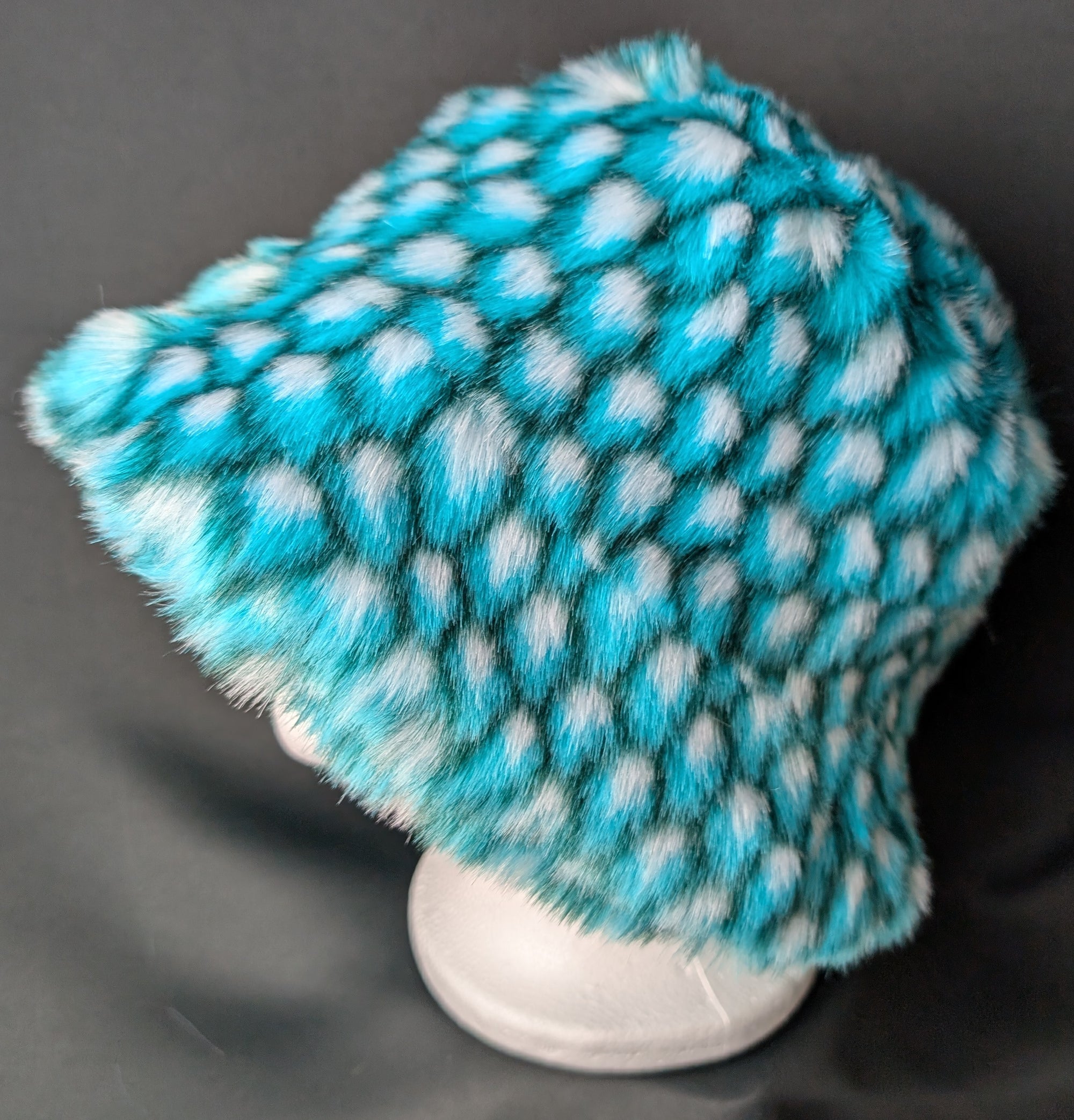 Cyan Feather Large